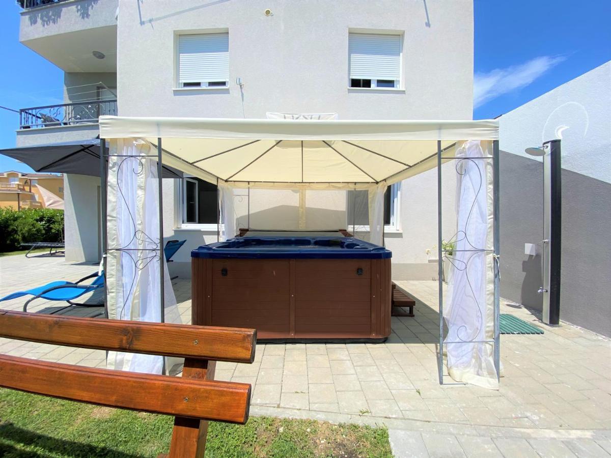 Lux Apartment Sea Shell With Jacuzzi Makarska Exterior foto