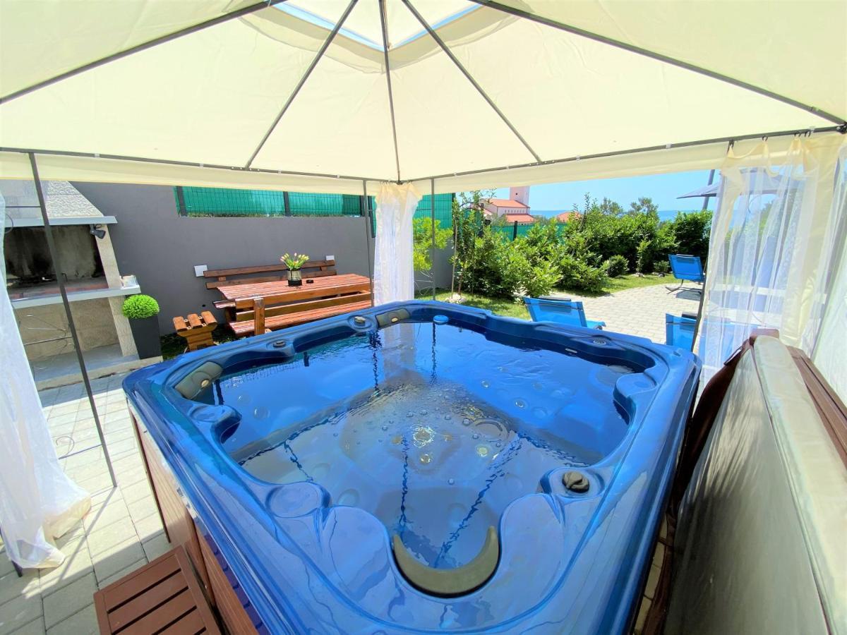 Lux Apartment Sea Shell With Jacuzzi Makarska Exterior foto