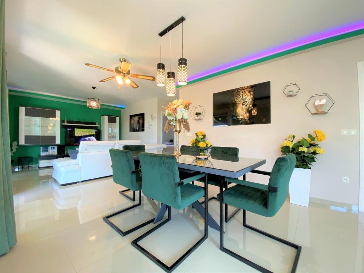 Lux Apartment Sea Shell With Jacuzzi Makarska Exterior foto