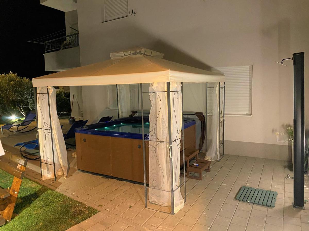 Lux Apartment Sea Shell With Jacuzzi Makarska Exterior foto